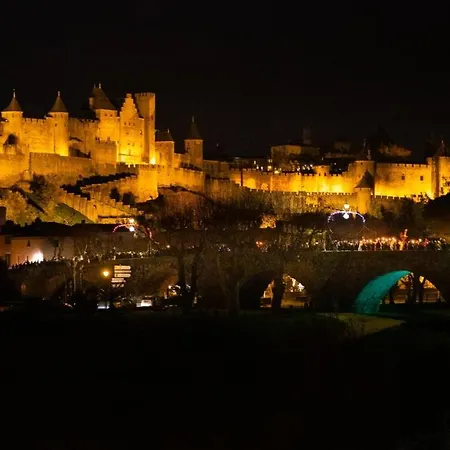Confort ! Climatisation, Centre-ville, Parking, Terrasse, Wifi, Netflix Lejlighed Carcassonne