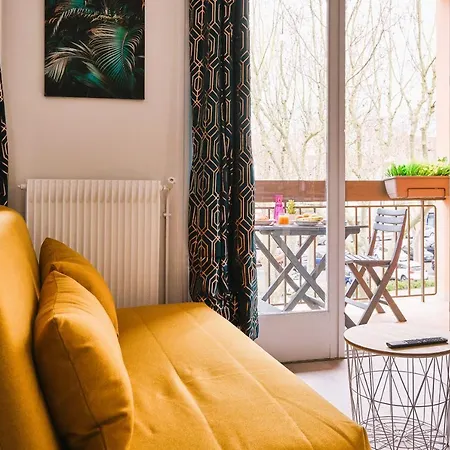 Lejlighed Confort ! Climatisation, Centre-ville, Parking, Terrasse, Wifi, Netflix *