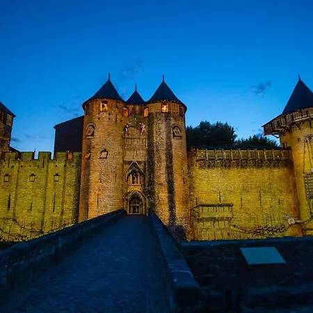 Confort ! Climatisation, Centre-ville, Parking, Terrasse, Wifi, Netflix Carcassonne