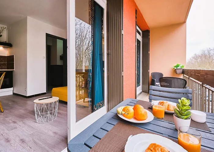 Confort ! Climatisation, Centre-ville, Parking, Terrasse, Wifi, Netflix Carcassonne