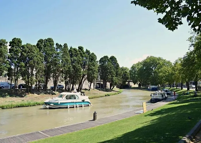 Daire Confort ! Climatisation, Centre-ville, Parking, Terrasse, Wifi, Netflix *