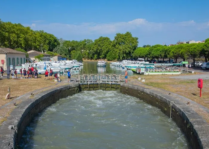 Confort ! Climatisation, Centre-ville, Parking, Terrasse, Wifi, Netflix * Carcassonne