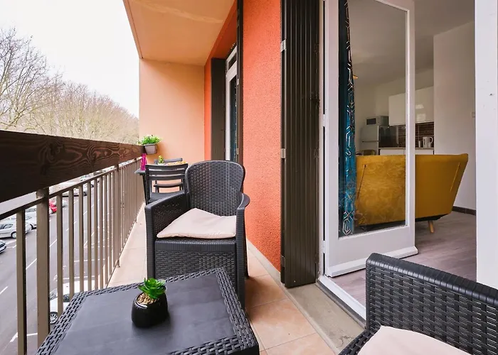 Apartment Confort ! Climatisation, Centre-ville, Parking, Terrasse, Wifi, Netflix